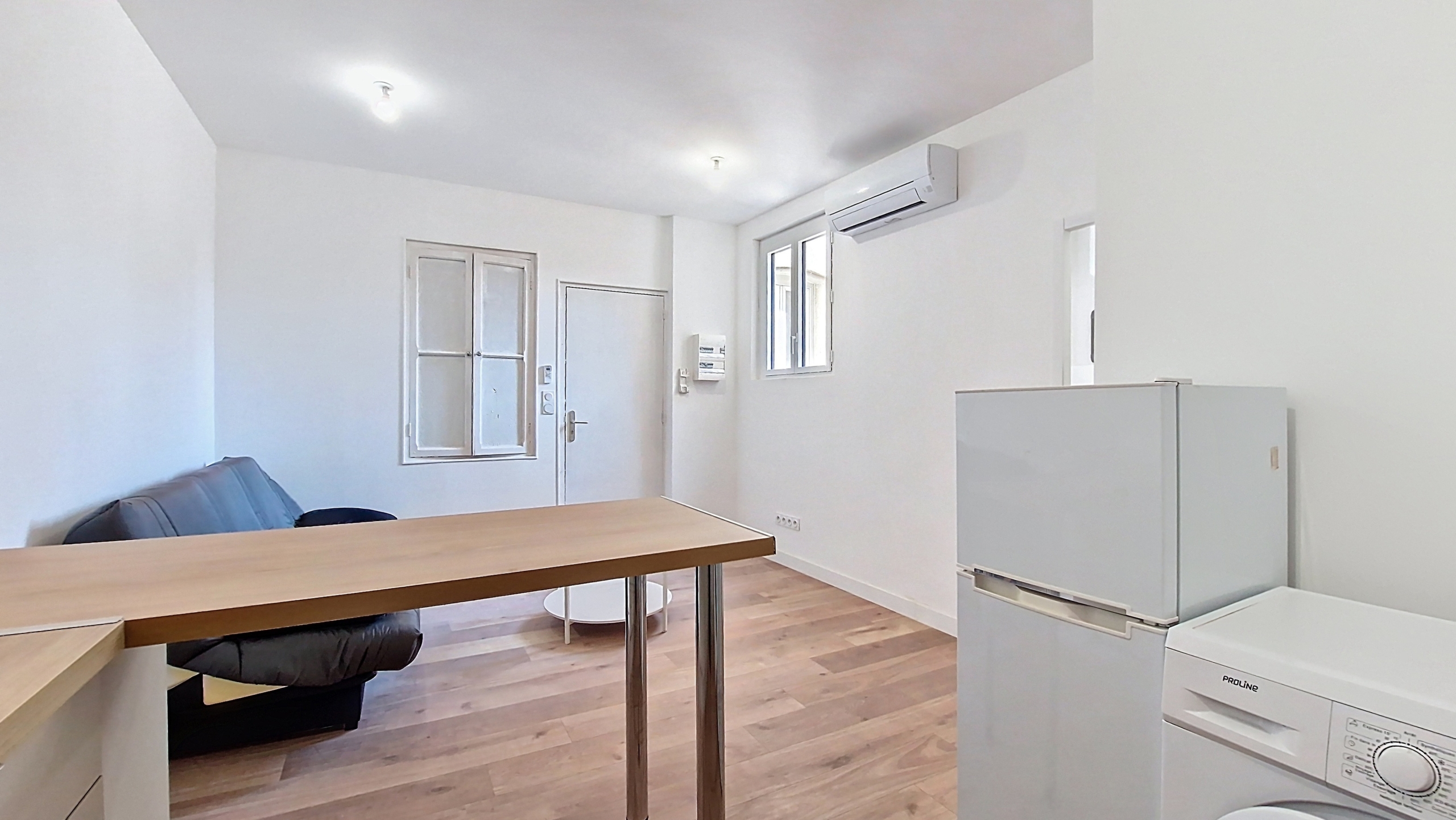 giraud-1erd_00002_33eb4f0 Appartement T1bis Meublé – 28 m²