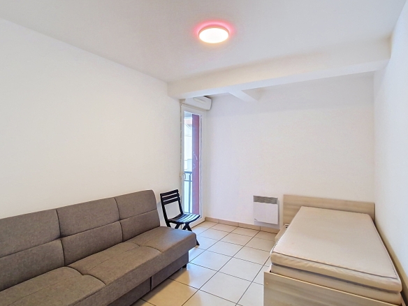 Appartement T3 lumineux de 66 m² Carrez (69 m² au sol) avec terrasse — Vue dégagée – Proche commodités