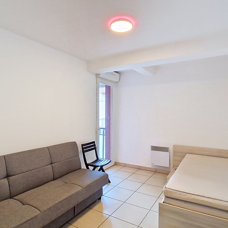 Appartement T3 lumineux de 66 m² Carrez (69 m² au sol) avec terrasse — Vue dégagée – Proche commodités