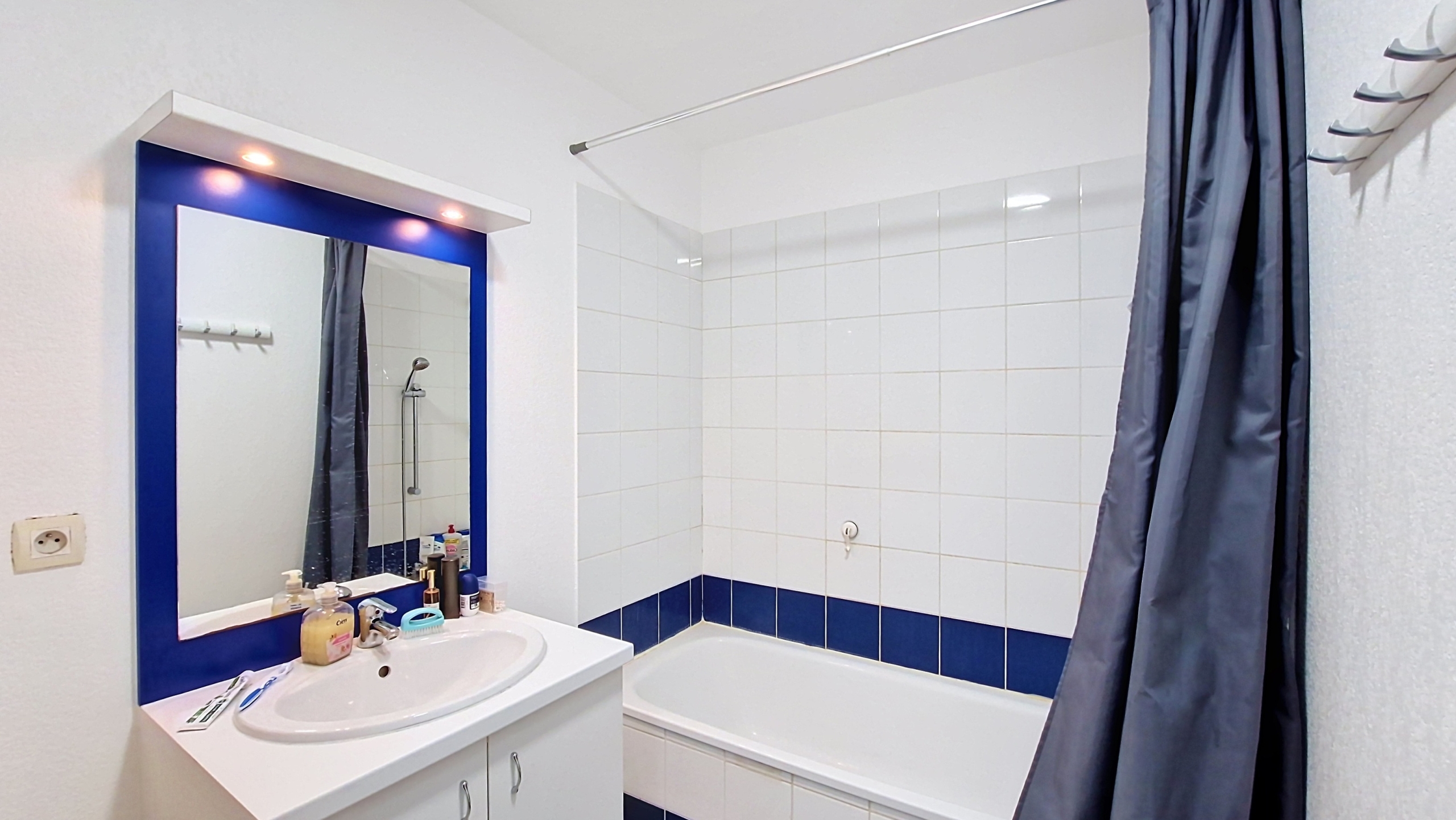 pal_00008 Appartement T3 lumineux de 66 m² Carrez (69 m² au sol) avec terrasse — Vue dégagée – Proche commodités