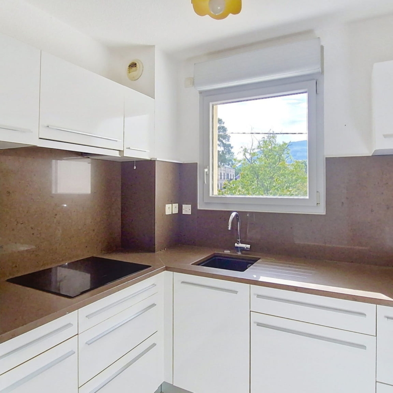 Appartement Moderne avec Piscine