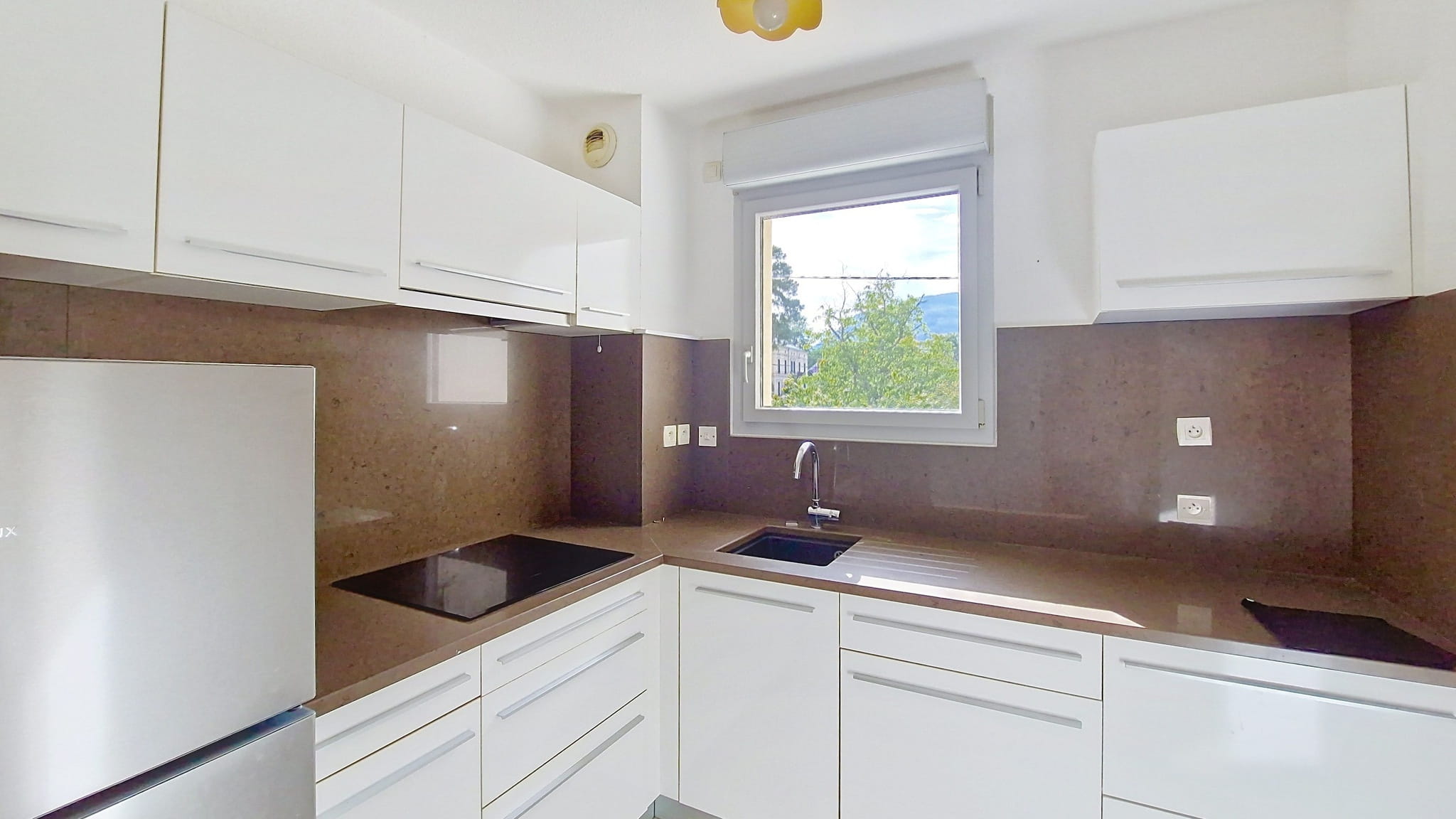 Appartement Moderne avec Piscine