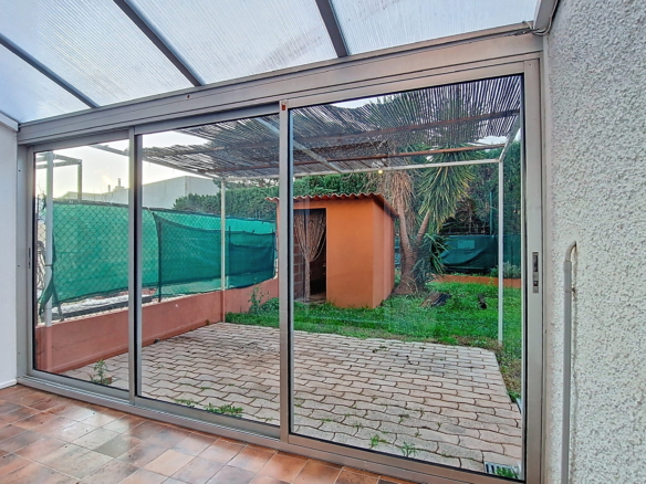 Maison Traditionnelle avec Jardin et Terrasse